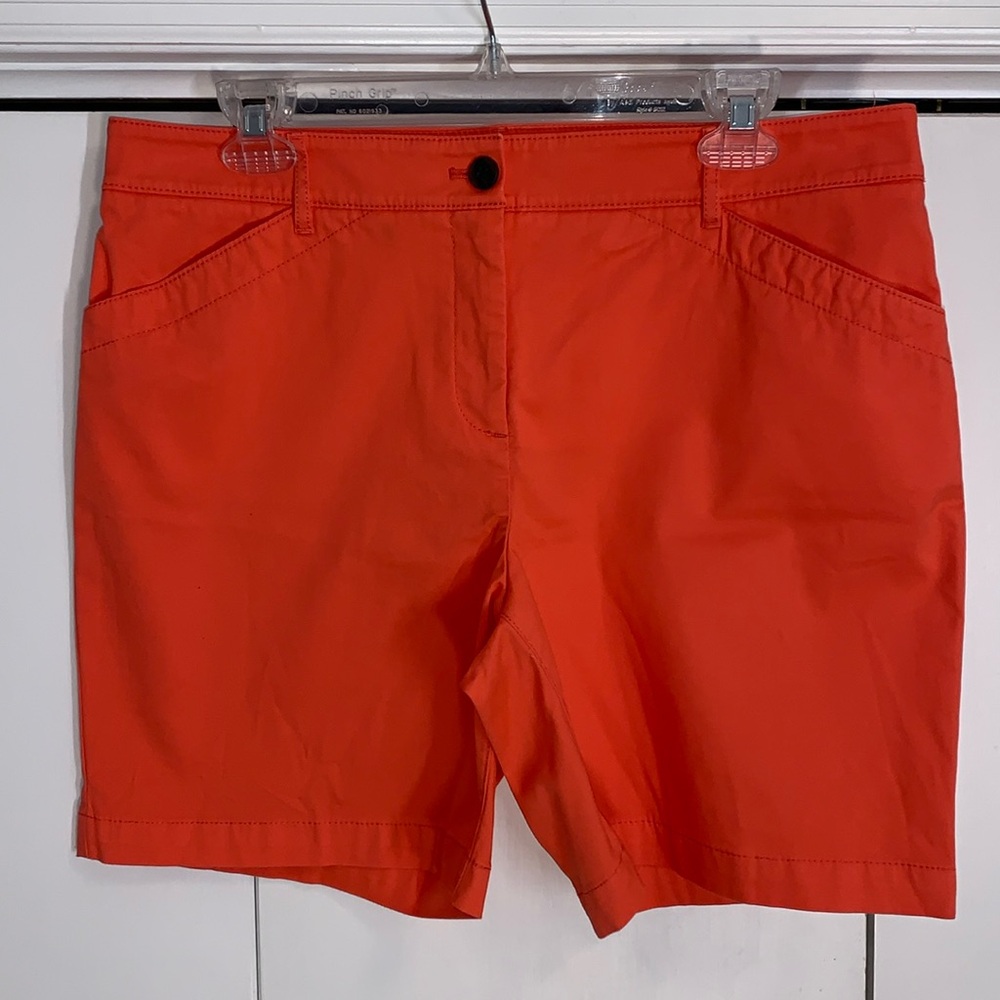 Talbots women’s Bermuda shorts